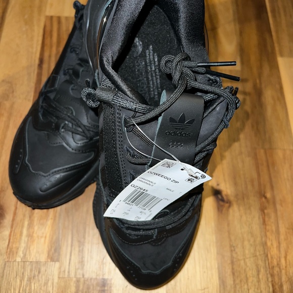 ADIDAS OZWEEGO ZIP MENS SIZE 7.5 WIDE BLACK - NWT - Picture 4 of 6